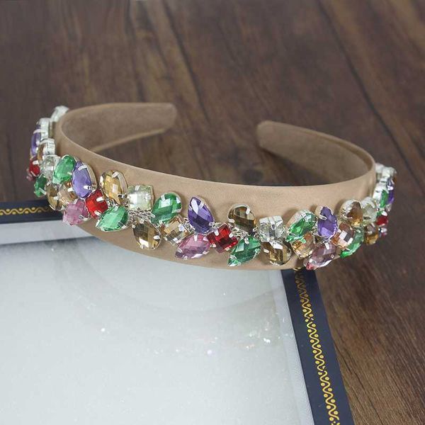 new baroque fashion pink champagne romantic temperament luxulry crystal jewelry headband hair accessories for woman, Golden;white
new baroque fashion pink champagne romantic temperament luxulry crystal jewelry headband hair accessories for woman, Golden;white