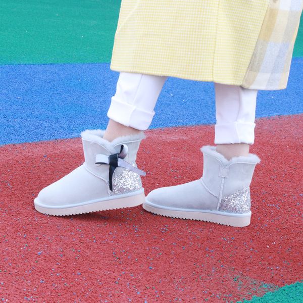 new fashion woman winter boots snow boots genuine sheepskin leather women 100% natural fur ankle warm wool shoes, Black
new fashion woman winter boots snow boots genuine sheepskin leather women 100% natural fur ankle warm wool shoes, Black