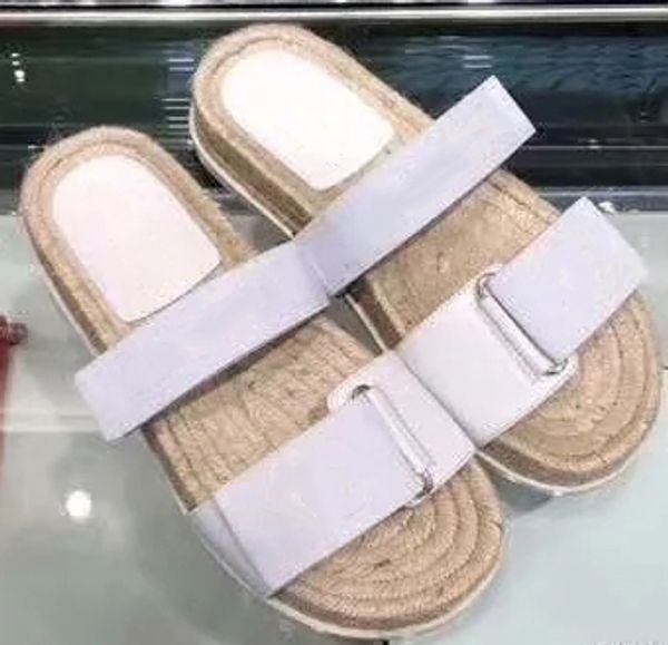 with box woman high-quality slippers brand sandals flat shoe designer shoes slide casual shoes flip flops by shoe07 xne18003, Black
with box woman high-quality slippers brand sandals flat shoe designer shoes slide casual shoes flip flops by shoe07 xne18003, Black