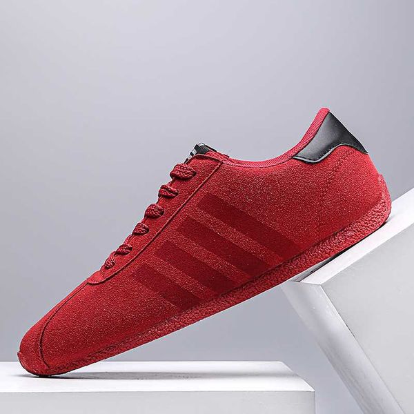 fashion men's red sneakers breathable flat running shoes for men outdoor comfort walking sneakers 2020 new black sports shoes
fashion men's red sneakers breathable flat running shoes for men outdoor comfort walking sneakers 2020 new black sports shoes