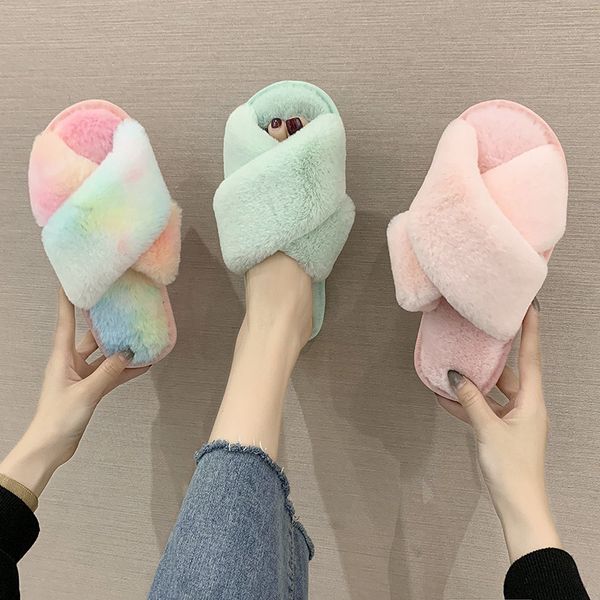 2020 new women's winter rainbow cross warm shoes indoor flat bottom non-slip slippers plus size faux fur slippers, Black
2020 new women's winter rainbow cross warm shoes indoor flat bottom non-slip slippers plus size faux fur slippers, Black