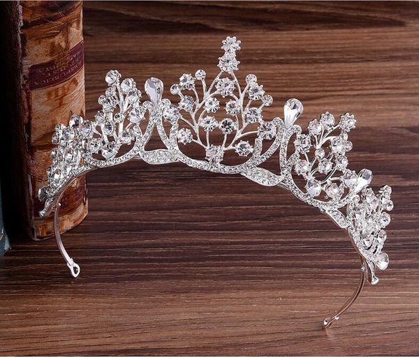 vintage 4 colors bridal crowns tiara bride headband crystal rhinestone flower diamond headpiece wedding hair accessories
vintage 4 colors bridal crowns tiara bride headband crystal rhinestone flower diamond headpiece wedding hair accessories