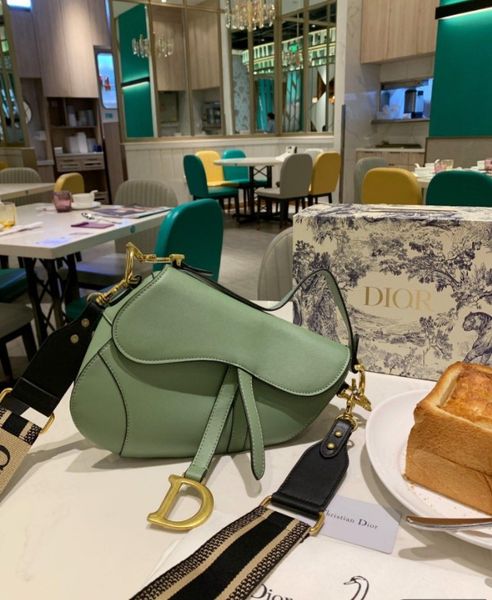 2020 luxury women brand crossbody bags multicolor fashion women designer shoulder bags lady handbags qs b100542w
2020 luxury women brand crossbody bags multicolor fashion women designer shoulder bags lady handbags qs b100542w