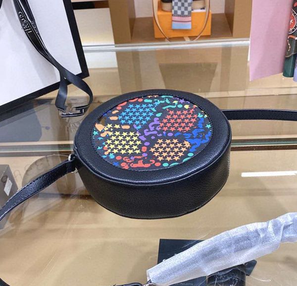 new female bag circular genuine leather handbag shoulder women backpack oblique satchel round cakes packages purses fashion 
new female bag circular genuine leather handbag shoulder women backpack oblique satchel round cakes packages purses fashion