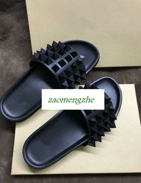 high-quality donna studded flat shoes designer red bottoms shoes men's rivet spikes flat slippers, Black
high-quality donna studded flat shoes designer red bottoms shoes men's rivet spikes flat slippers, Black