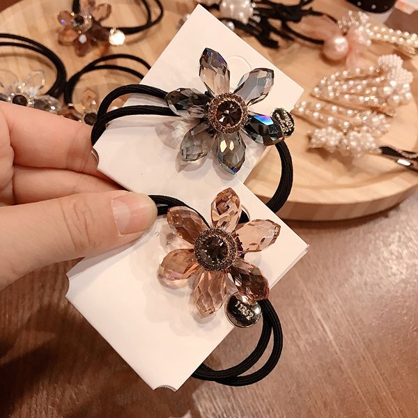 2020 new korea style simple mori girl hair ropes crystal bow flower elastic hair rubber bands for women fashion accessories, Slivery;white
2020 new korea style simple mori girl hair ropes crystal bow flower elastic hair rubber bands for women fashion accessories, Slivery;white