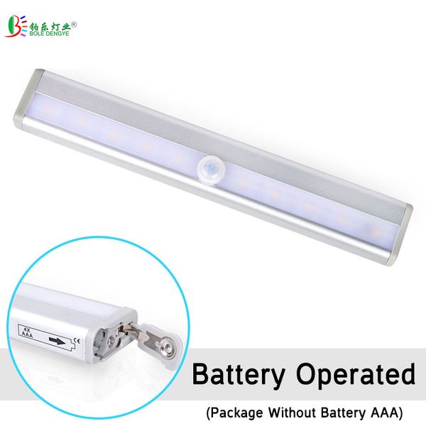 portable led infrared sensor of box lamp senses the wall of the cabinet and the wall of cabinet lamp
portable led infrared sensor of box lamp senses the wall of the cabinet and the wall of cabinet lamp