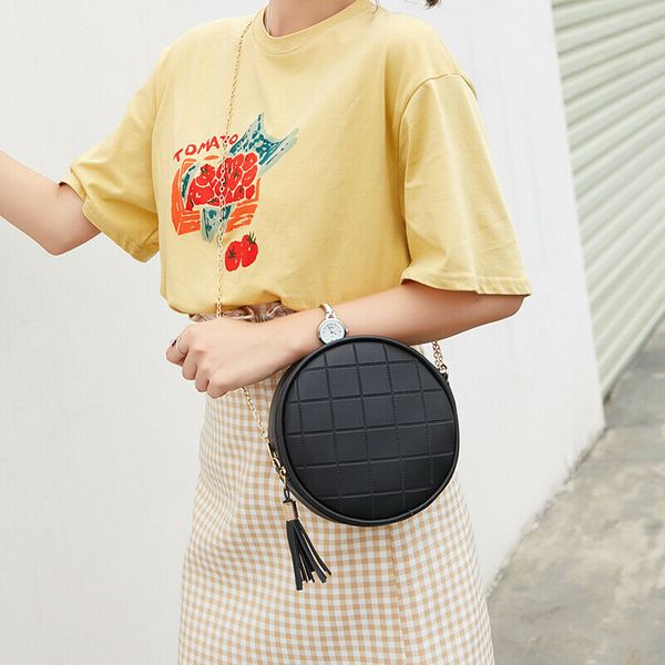 new fashion women bag mini handbag solid pu leather messenger bag ladies mini circular crossbody with tassel bolsas feminina
new fashion women bag mini handbag solid pu leather messenger bag ladies mini circular crossbody with tassel bolsas feminina