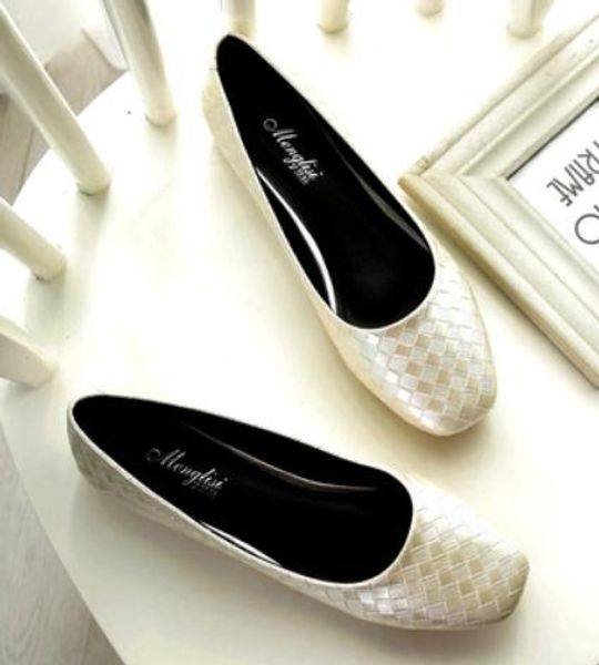 2019 women's shoes in spring and autumn with new style flat bottom square head shallow mouth @123, Black
2019 women's shoes in spring and autumn with new style flat bottom square head shallow mouth @123, Black