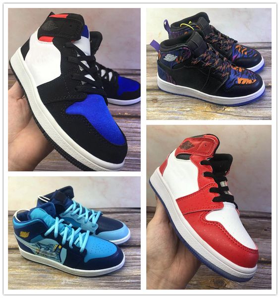 high 1 mid gs tiger print chicago varsity red kids basketball shoes boys girls sneaker 1s se field purple white children trainer
high 1 mid gs tiger print chicago varsity red kids basketball shoes boys girls sneaker 1s se field purple white children trainer
