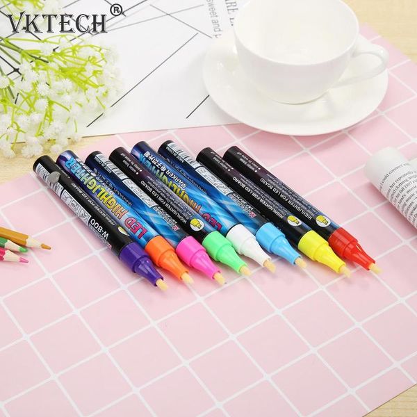 1pc queen bee marking marker pen 8 colors bees marks paint beekeeping tools plastic marks pen bee tool equipment
1pc queen bee marking marker pen 8 colors bees marks paint beekeeping tools plastic marks pen bee tool equipment