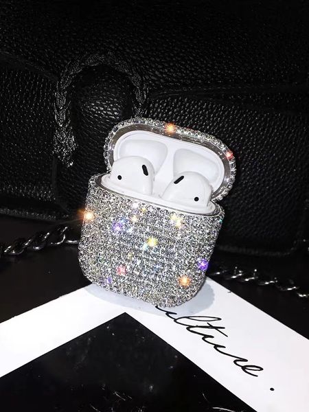 Designer Bluetooth Earphone Case Luxury Fashion Rhinestone Wireless Bluetooth Earphone Case with Black and White Back Cover2
Designer Bluetooth Earphone Case Luxury Fashion Rhinestone Wireless Bluetooth Earphone Case with Black and White Back Cover2