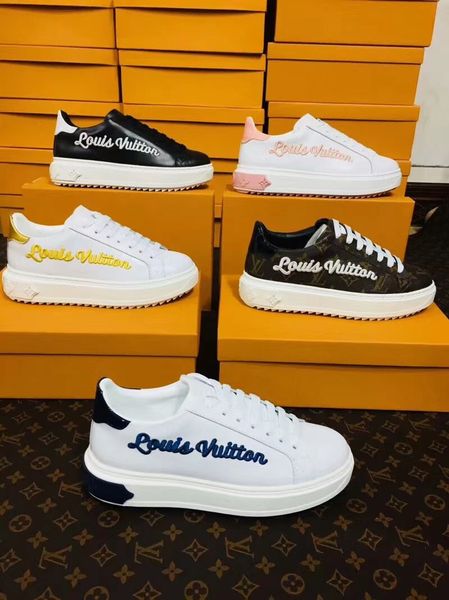 L ca ual hoe neaker flat hoe women circle diamond fa hion ca ual port hoe light leather30 tyle with box
L ca ual hoe neaker flat hoe women circle diamond fa hion ca ual port hoe light leather30 tyle with box