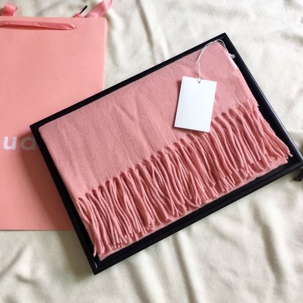 design -2019 new bold simplicity pure natural lamb cashmere jacquard style size 70-200cm, Blue;gray
design -2019 new bold simplicity pure natural lamb cashmere jacquard style size 70-200cm, Blue;gray