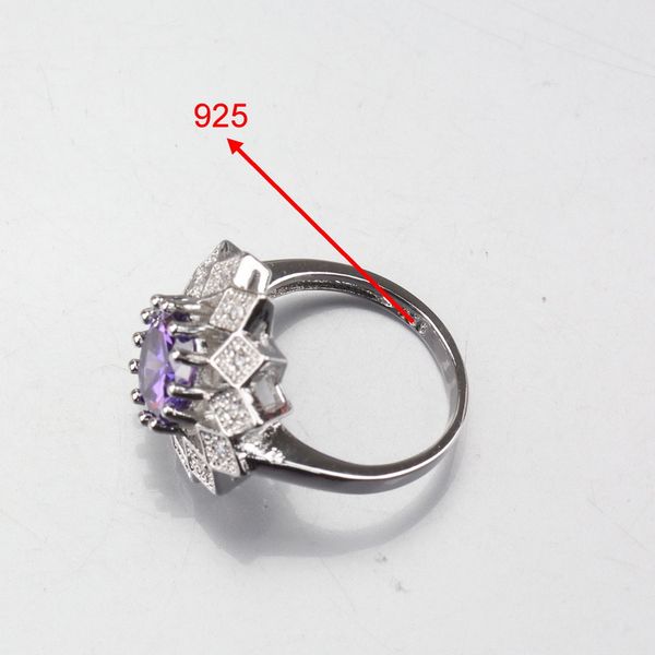 manny trinket affordable 12-color round flower purple zircon 925 silver jewelry sets for women and gift box, Slivery;golden
manny trinket affordable 12-color round flower purple zircon 925 silver jewelry sets for women and gift box, Slivery;golden