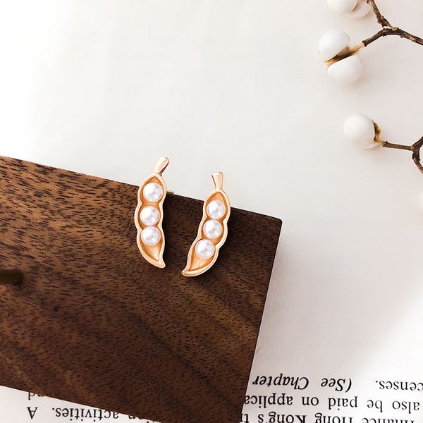 dominated 2019 new pearl women earrings fashion design metal personality drop earrings, Silver
dominated 2019 new pearl women earrings fashion design metal personality drop earrings, Silver