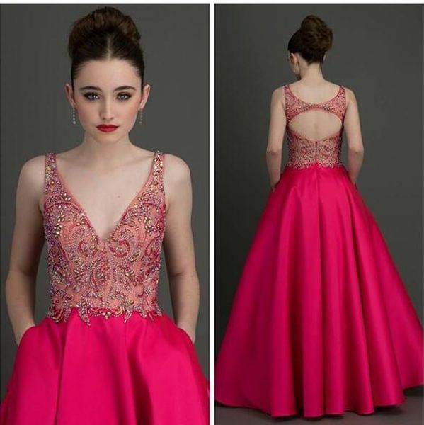 2019 a line a line satin v neck plus size prom dresses long backless bling beaded vestidos de fiesta evening party gowns, Black
2019 a line a line satin v neck plus size prom dresses long backless bling beaded vestidos de fiesta evening party gowns, Black