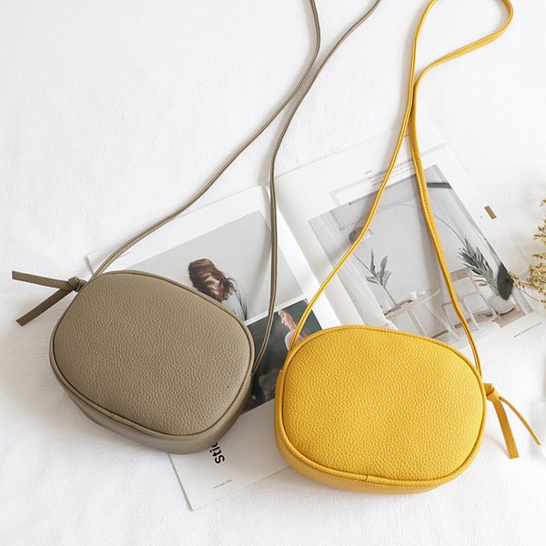 симпатичные круглый zip плеча сумку корейский простой темперамент сумка кожа pu mini
симпатичные круглый zip плеча сумку корейский простой темперамент сумка кожа pu mini