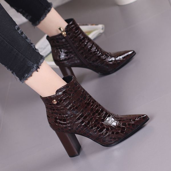 2019 new tide europe and america womne's shoes thick high heeled ankle boots female snake pattern patent leather short boots, Black
2019 new tide europe and america womne's shoes thick high heeled ankle boots female snake pattern patent leather short boots, Black