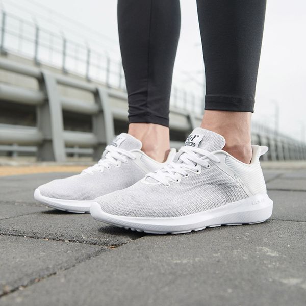 361 professional men's marathon light running shoes breathable support sneakers cushioning sport shoes 671912210
361 professional men's marathon light running shoes breathable support sneakers cushioning sport shoes 671912210
