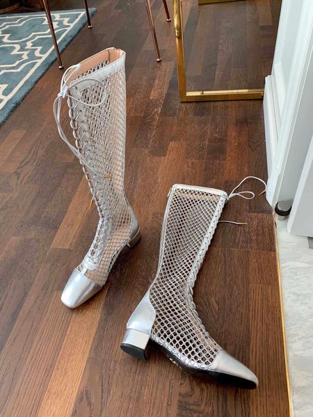 2019 leather long boots women hollowing out flat cut fashion high heel shoes woman fashion runway long boots 111701, Black
2019 leather long boots women hollowing out flat cut fashion high heel shoes woman fashion runway long boots 111701, Black