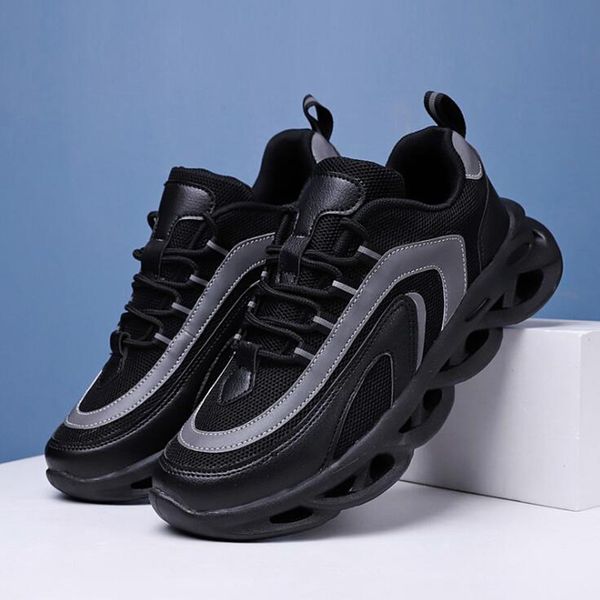 new men running shoes mens black grey split outdoor shoes triple black mesh sports sneakers outdoor shoes size 40-44
new men running shoes mens black grey split outdoor shoes triple black mesh sports sneakers outdoor shoes size 40-44
