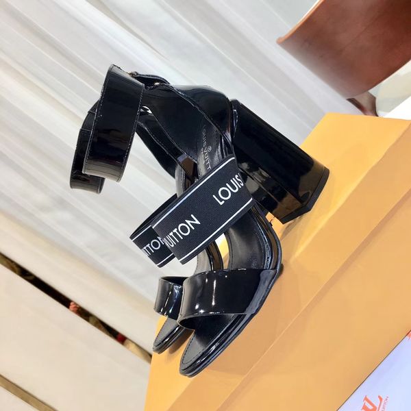 Newe t13 women 039 leather high heel banquet wedding hoe dre party hoe high heel andal lipper ca ual hoe flat rivet andal
Newe t13 women 039 leather high heel banquet wedding hoe dre party hoe high heel andal lipper ca ual hoe flat rivet andal