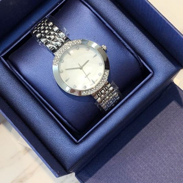 brand new model luxury drops hipping fashion lady dress watch famous full diamond jewelry nice women watch wholesale price, Slivery;brown
brand new model luxury drops hipping fashion lady dress watch famous full diamond jewelry nice women watch wholesale price, Slivery;brown