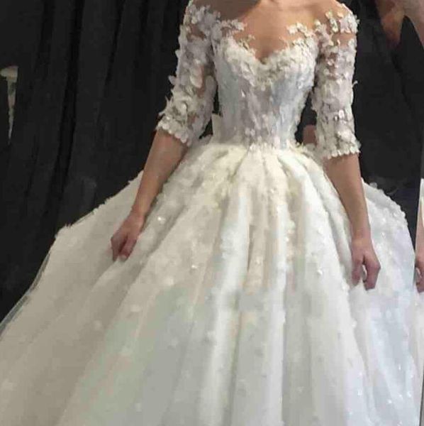 luxurious ball gown wedding dresses 2020 dubai jewel neck crystals beaded 3d flowers lace appliques ruched long bridal gowns half sleeve, White
luxurious ball gown wedding dresses 2020 dubai jewel neck crystals beaded 3d flowers lace appliques ruched long bridal gowns half sleeve, White