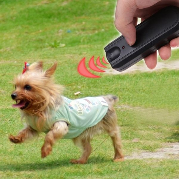 практическая ultrasonic anti-bark агрессивная собака pet полезные отпугиватель barking стопор поезд инструмент противоугонным
практическая ultrasonic anti-bark агрессивная собака pet полезные отпугиватель barking стопор поезд инструмент противоугонным