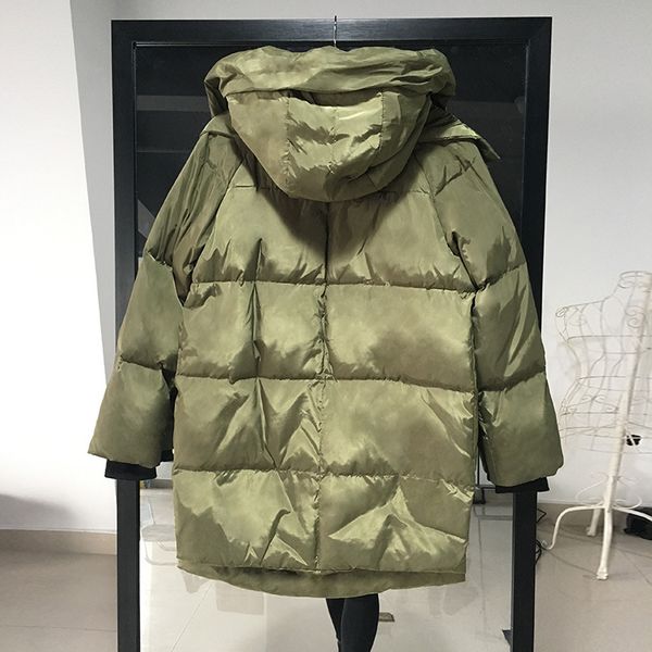 winter jacket women's loose down jacket white down thick thermal overcoat, Black
winter jacket women's loose down jacket white down thick thermal overcoat, Black