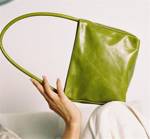 designer versatile oil wax leather underarm bag women's retro one shoulder handbag multicolor fashion 5 item number ph-cfy2001061
designer versatile oil wax leather underarm bag women's retro one shoulder handbag multicolor fashion 5 item number ph-cfy2001061