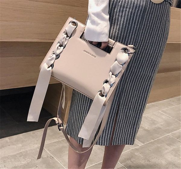 small bag female new fashion leisure simple hand bill lading shoulder cross bag ph-cfy20060819
small bag female new fashion leisure simple hand bill lading shoulder cross bag ph-cfy20060819