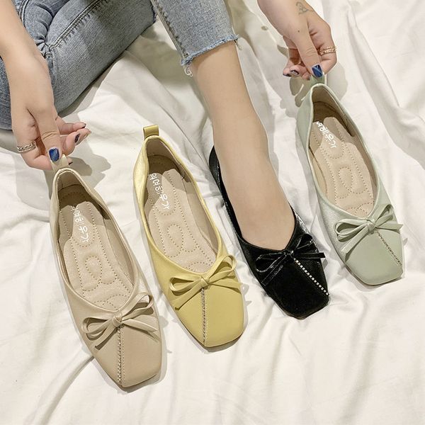 cootelili woman flats female fashion ladies square toe bow decoration flat 2020 new fashion flats slip on women shoes 35-43, Black
cootelili woman flats female fashion ladies square toe bow decoration flat 2020 new fashion flats slip on women shoes 35-43, Black