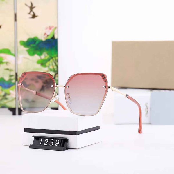 2018 new arrival factory direct new fashion trend sunglasses coated sunglasses 1239 metal sunglasses wholesale luxury eyewear
2018 new arrival factory direct new fashion trend sunglasses coated sunglasses 1239 metal sunglasses wholesale luxury eyewear