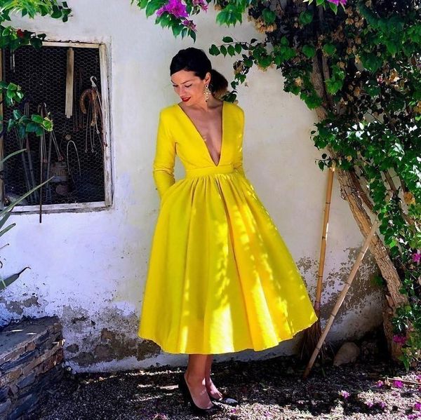 tea length deep v-neck cocktail party dresses fall winter long sleeve draped princess a-line prom graduation homecoming dress 62, Black
tea length deep v-neck cocktail party dresses fall winter long sleeve draped princess a-line prom graduation homecoming dress 62, Black