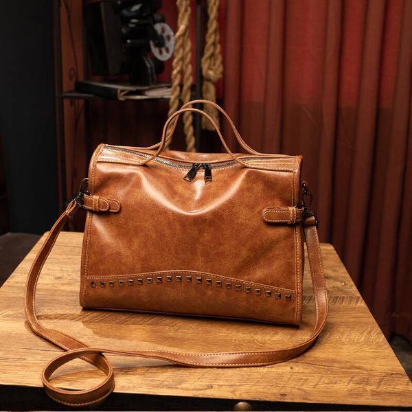 rivet мягкой кожа crossbody сумка для женщин сумки большой емкости сумки brand design кожи плечо сумки # 20
rivet мягкой кожа crossbody сумка для женщин сумки большой емкости сумки brand design кожи плечо сумки # 20