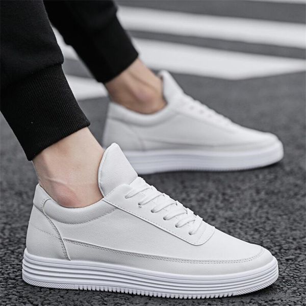 new men's shoes trend wild white shoes low to help breathable casual sneakers shoes men loafers, Black
new men's shoes trend wild white shoes low to help breathable casual sneakers shoes men loafers, Black
