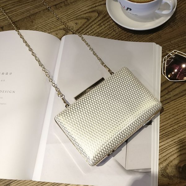 2020 new shoulder bag ladies solid color shiny evening bag casual fashion luxury messenger ladies
2020 new shoulder bag ladies solid color shiny evening bag casual fashion luxury messenger ladies