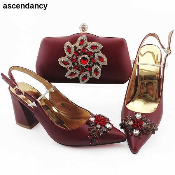 new italian shoe and bag set for party in women nigerian women party pumps high heels shoes and bags to match set sale, Black
new italian shoe and bag set for party in women nigerian women party pumps high heels shoes and bags to match set sale, Black