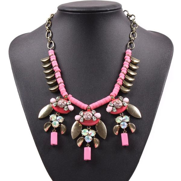 fashion new model design gold color chain pendant necklace for women party jewelry, Silver
fashion new model design gold color chain pendant necklace for women party jewelry, Silver