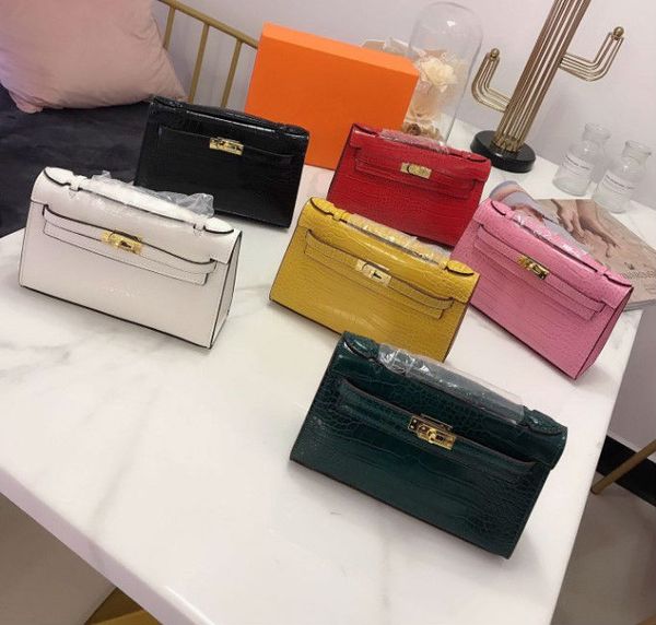 luxury fashion bag crocodile 19ss boston bags her for women 22*14cm shoulder bag dinner handbag gift for girlfriend
luxury fashion bag crocodile 19ss boston bags her for women 22*14cm shoulder bag dinner handbag gift for girlfriend