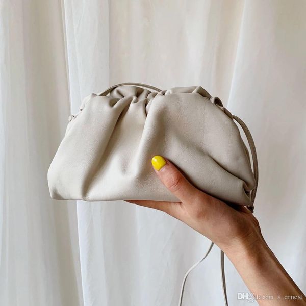 the pouch leather envelope bag luxury shoulder bags women designer voluminous round shape purses and handbags dumpling clutches
the pouch leather envelope bag luxury shoulder bags women designer voluminous round shape purses and handbags dumpling clutches