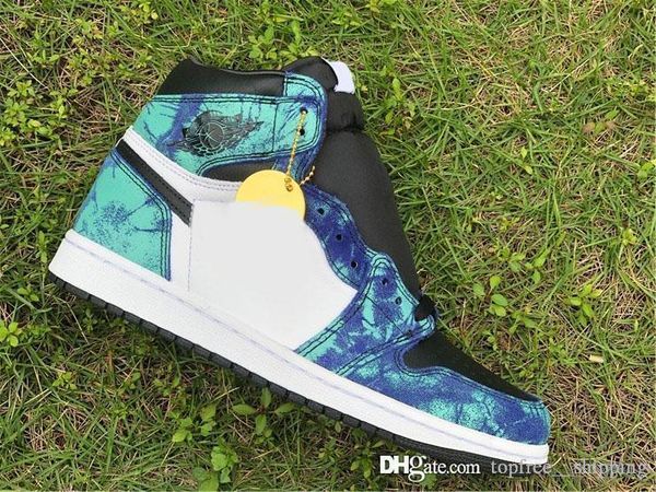 air aauthentic 1 high og retro wmns tie-dye баскетбол обувь белый черный aurora green женщина мужчина спорт кроссовки cd0461-100 с оригиналь
air aauthentic 1 high og retro wmns tie-dye баскетбол обувь белый черный aurora green женщина мужчина спорт кроссовки cd0461-100 с оригиналь