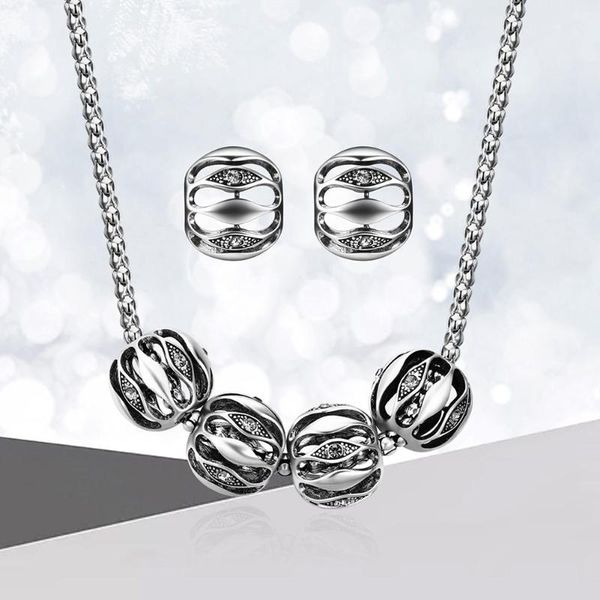 women geometric hollowed ball stud earrings clavicle chain jewelry set gift, Silver
women geometric hollowed ball stud earrings clavicle chain jewelry set gift, Silver