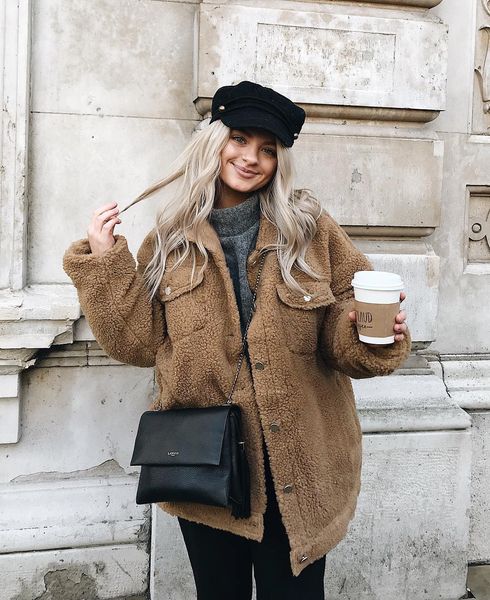 cross-border specifically for europe 2019 autumn and winter fashion lapel buttons long-sleeved blouses plush coat pocket, Black
cross-border specifically for europe 2019 autumn and winter fashion lapel buttons long-sleeved blouses plush coat pocket, Black