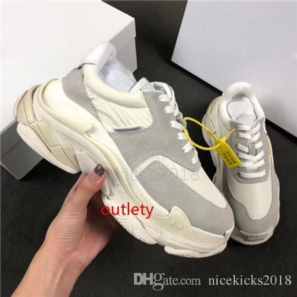 luxury designer men women sneaker casual shoes low pink triple s 2.0 paris sneakers shoe walking sports trainers chaussures pour hommes
luxury designer men women sneaker casual shoes low pink triple s 2.0 paris sneakers shoe walking sports trainers chaussures pour hommes