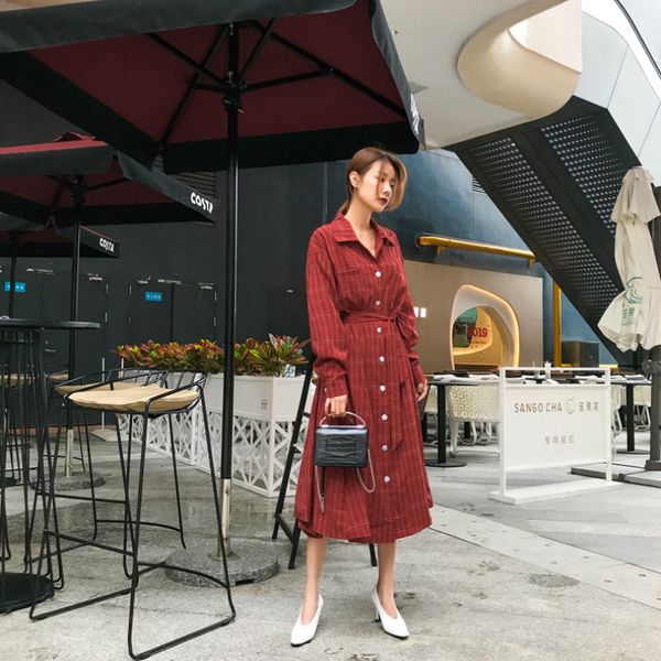 fall 2019 women coat fashion female long trench new vintage loose solid female clothing blend overcoat windbreaker red elegant, Tan;black
fall 2019 women coat fashion female long trench new vintage loose solid female clothing blend overcoat windbreaker red elegant, Tan;black