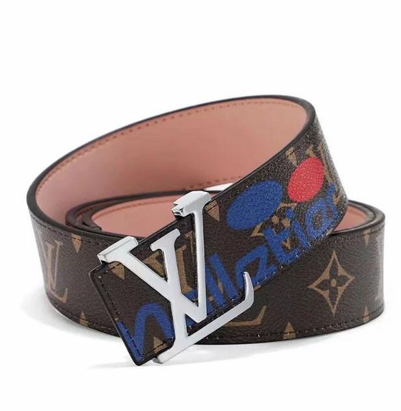 designer brand name fashion men and women business belt smooth buckle belt men 100-125cm delivery, Black;brown
designer brand name fashion men and women business belt smooth buckle belt men 100-125cm delivery, Black;brown