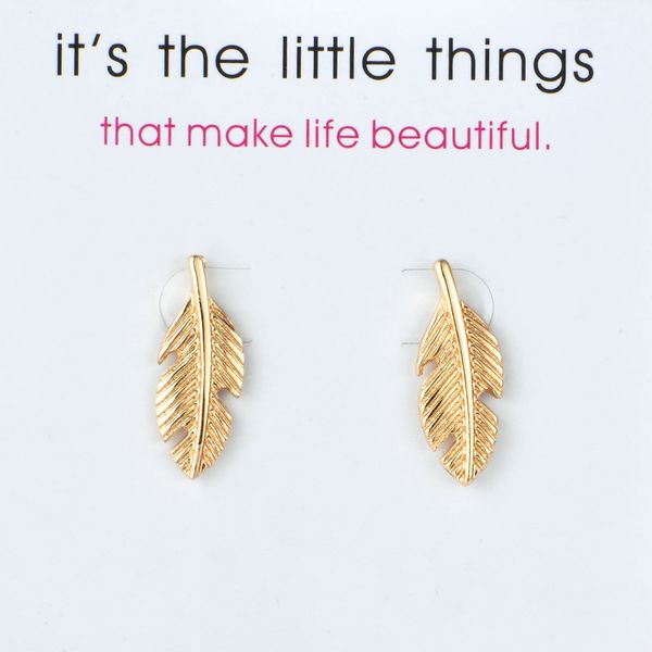 leaves earrings alloy exquisite gold silver colors stud earrings women's feather charming card jewelry gifts for girls, Golden;silver
leaves earrings alloy exquisite gold silver colors stud earrings women's feather charming card jewelry gifts for girls, Golden;silver